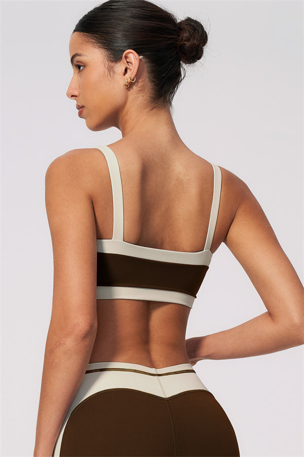 The Sandstone Sports Bra Capri Leggings 2-Piece Set