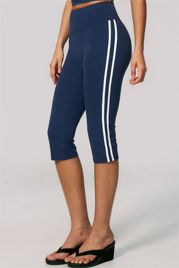 The Onyx Capri Leggings