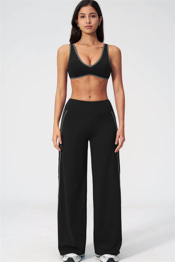 The Evoke Straight Leg Pants
