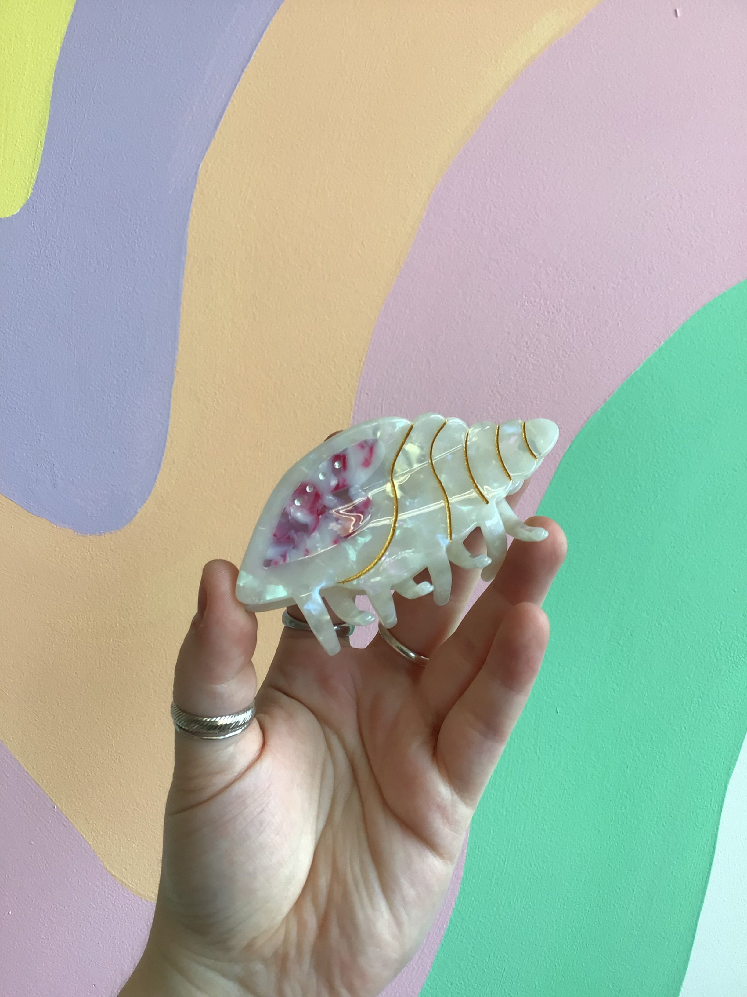 Conch Hair Claw