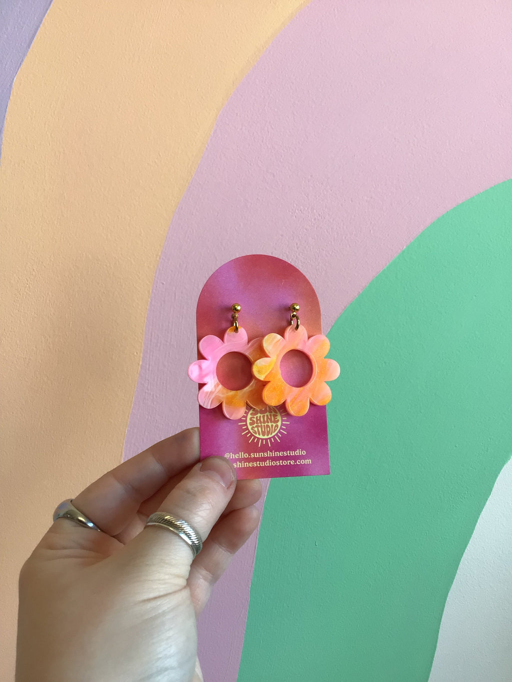 Happy Spring Daisy Earrings