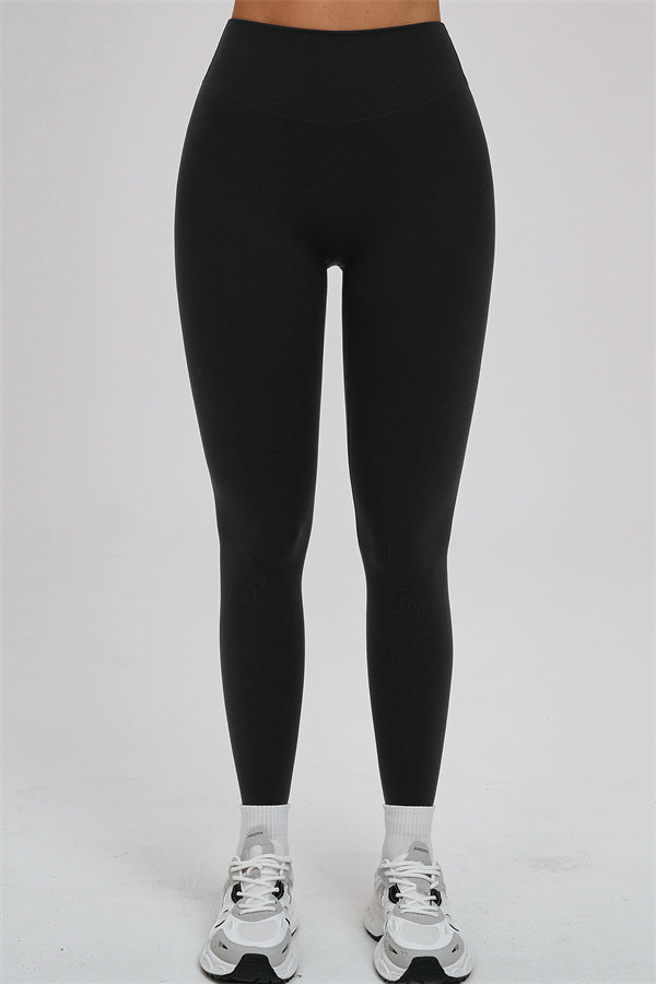 The Svelte Tank Top Leggings 2-Piece Set