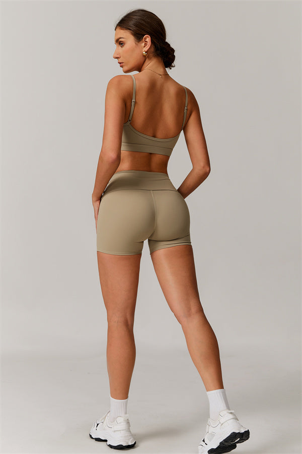The Vigor Sports Bra Shorts 2-Piece Set