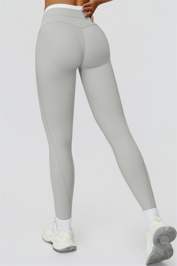 The Canyon Sports Bra Leggings 2-Piece Set