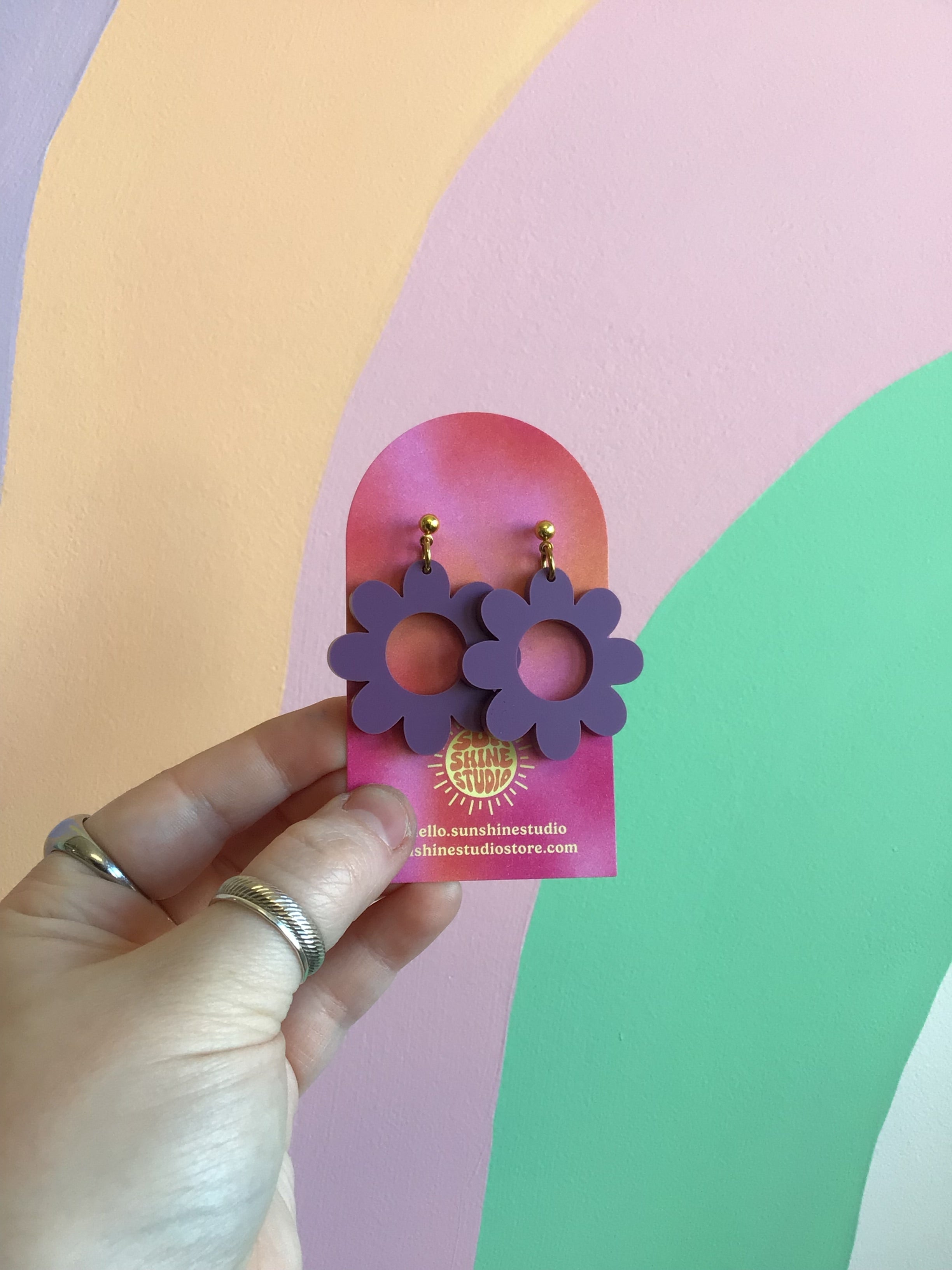 Happy Spring Daisy Earrings