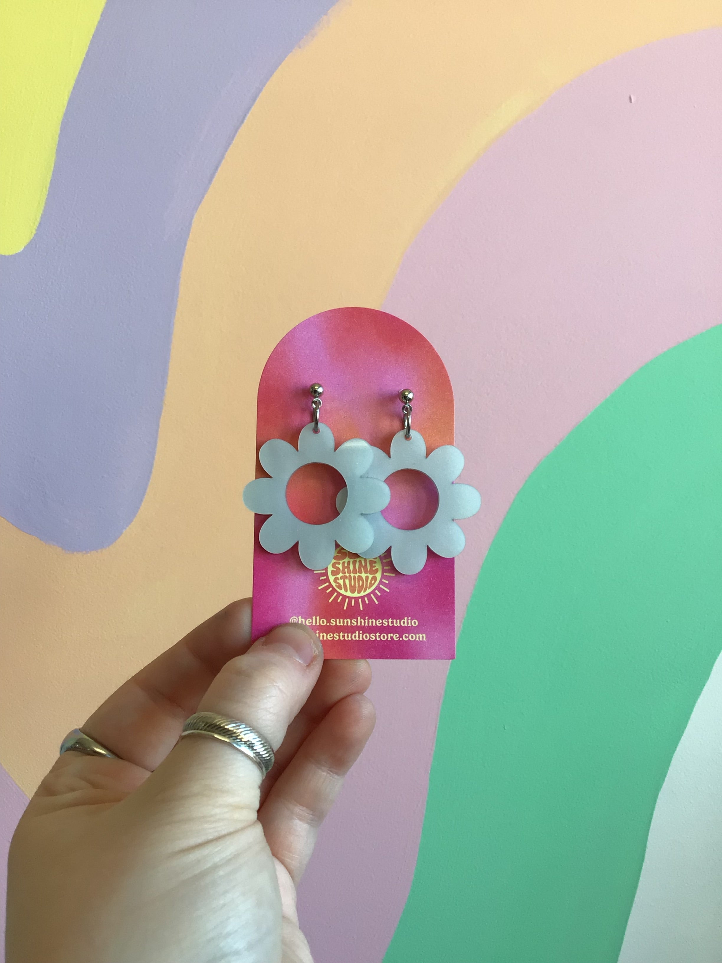 Happy Spring Daisy Earrings