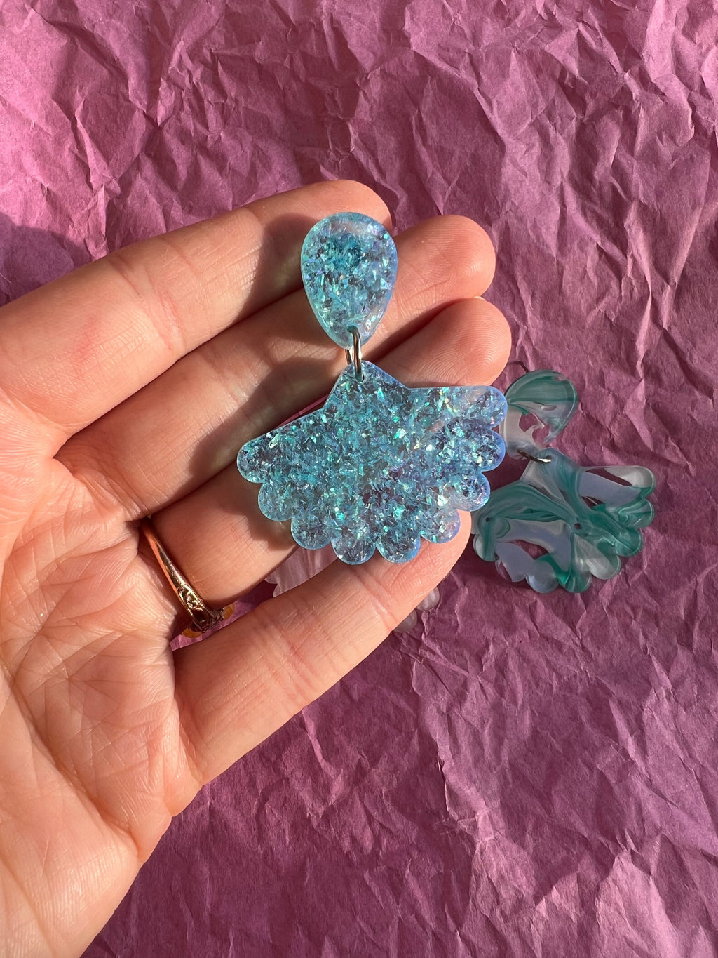 Wavy Dangle