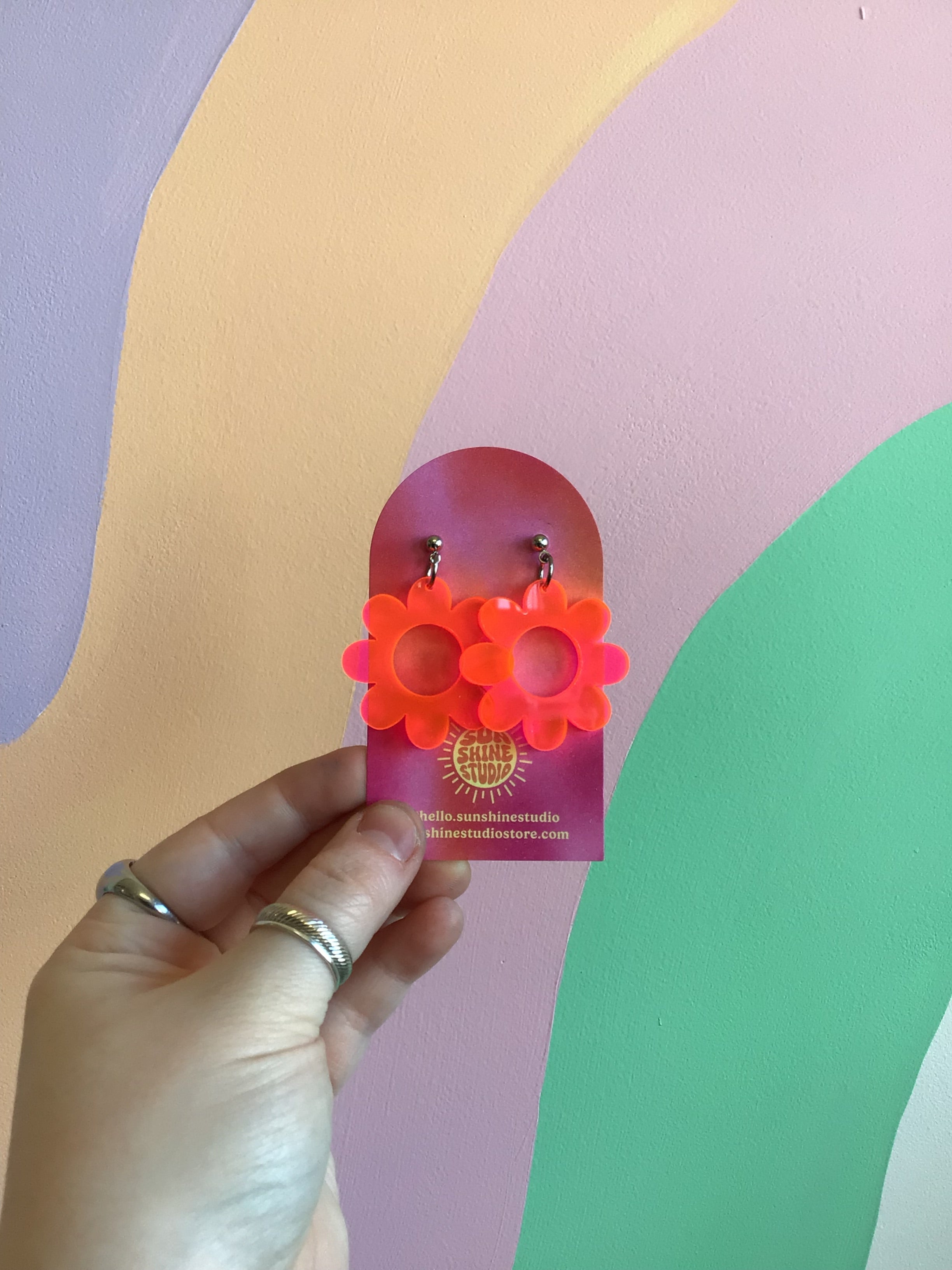 Happy Spring Daisy Earrings