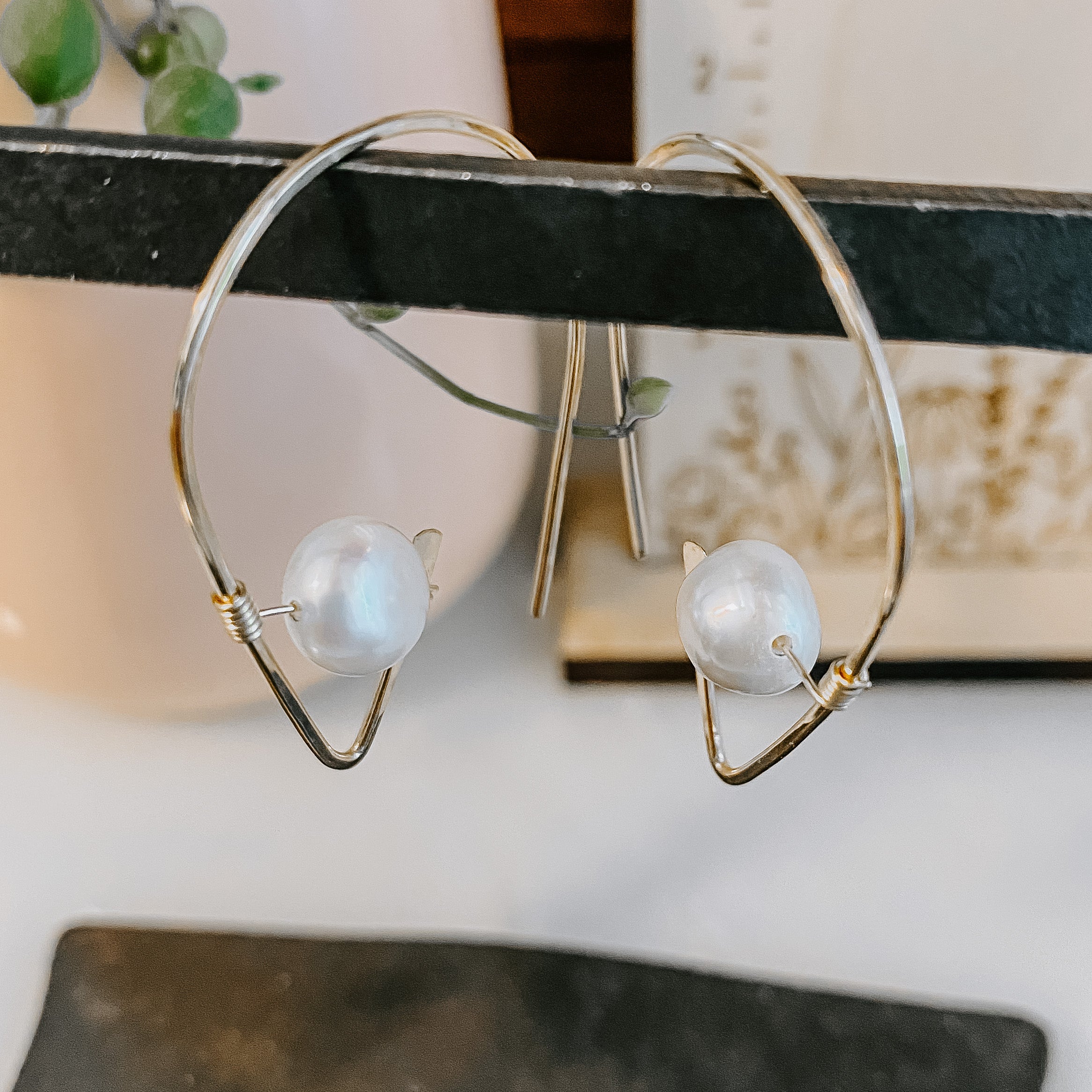 Entranced Pearl Ear Threaders