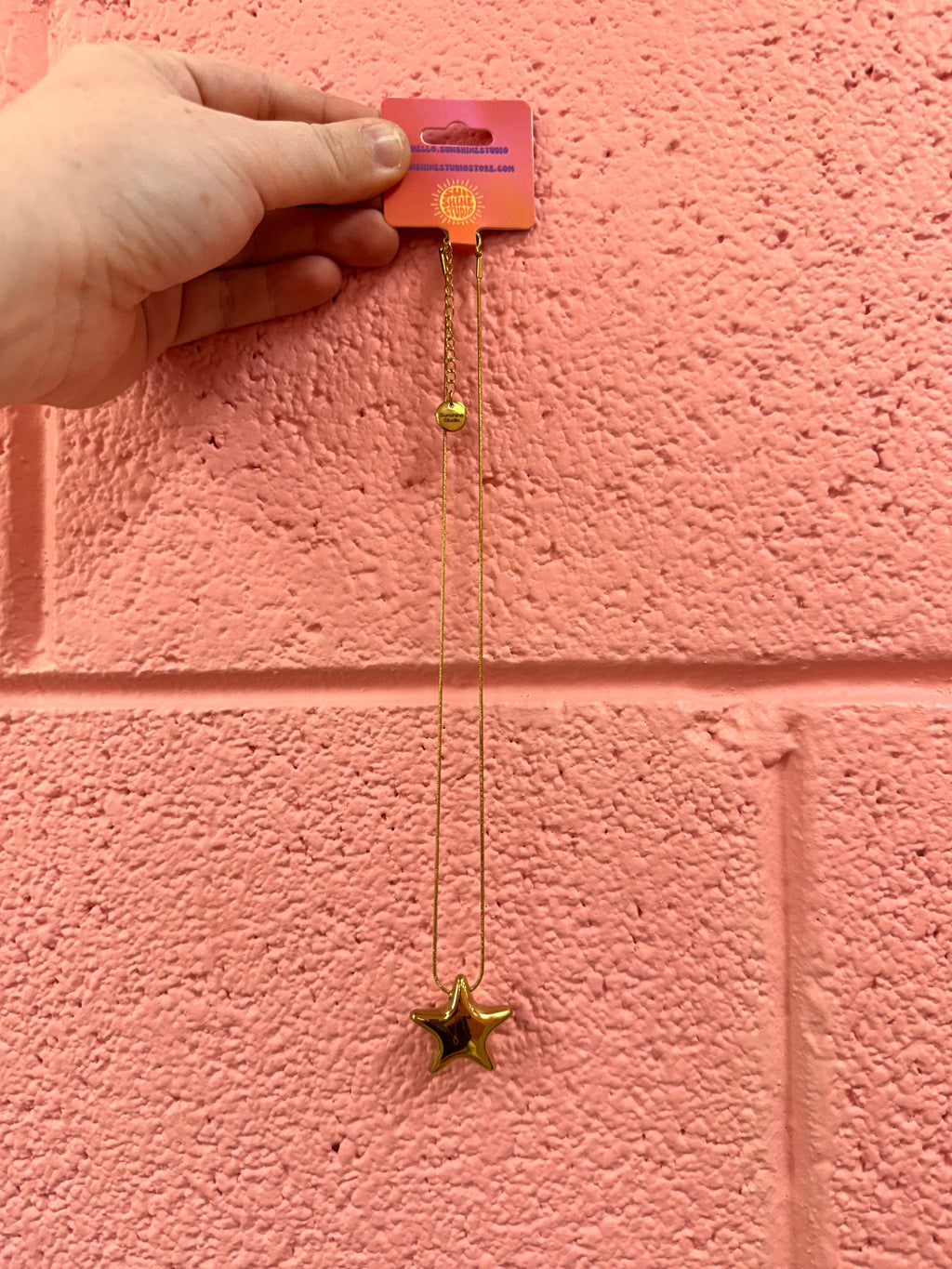 Puffy Star Titanium Necklace