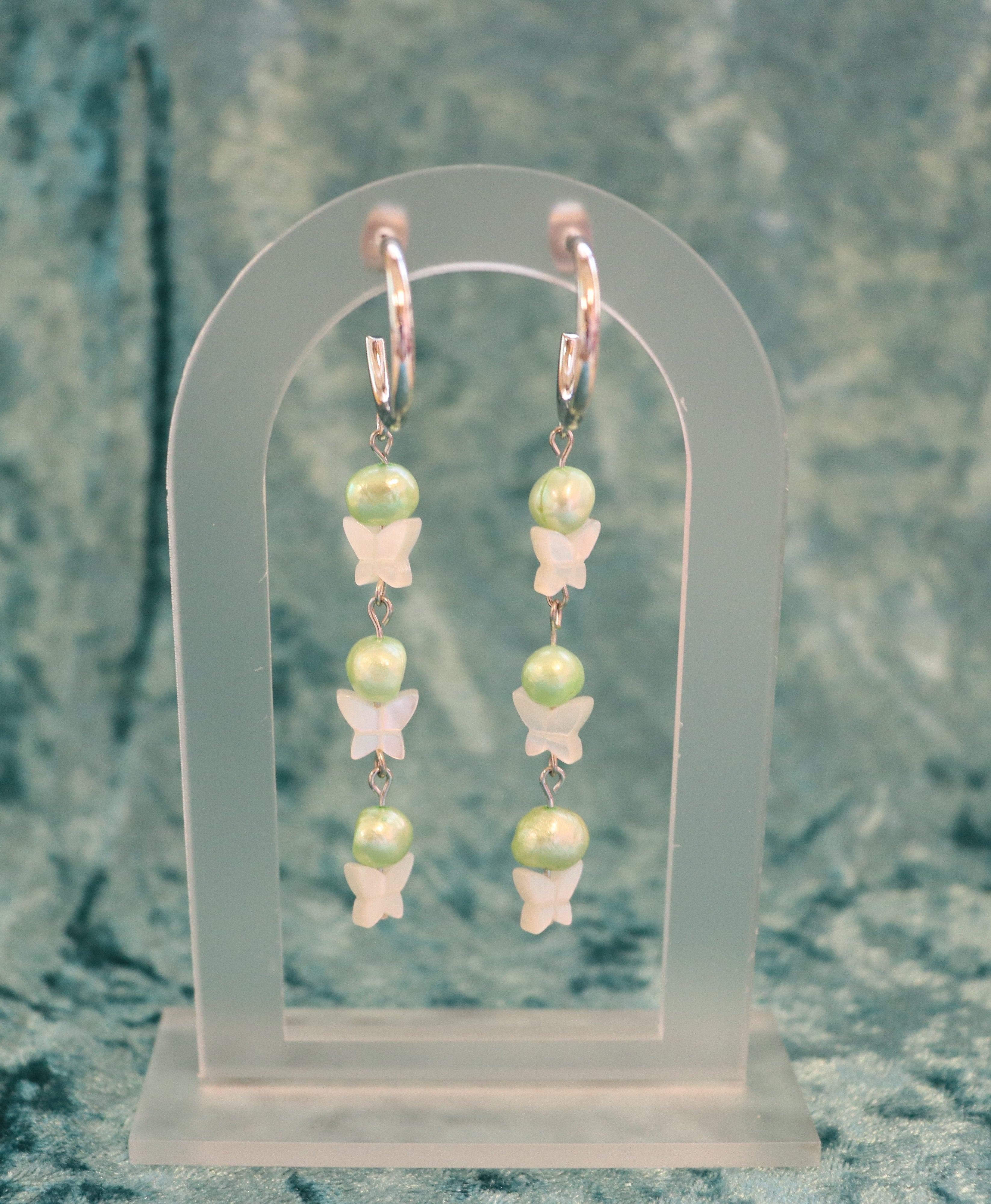 Butterfly Pearl Layered Earrings