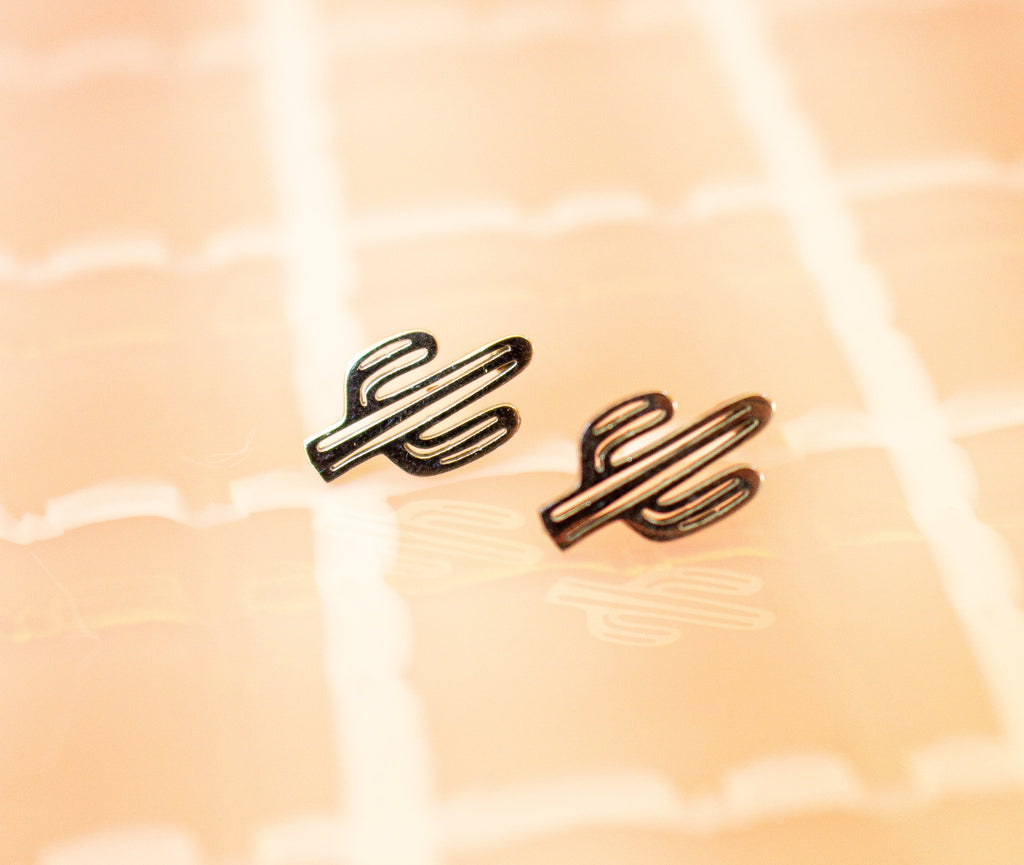 Tiny Cactus Earring