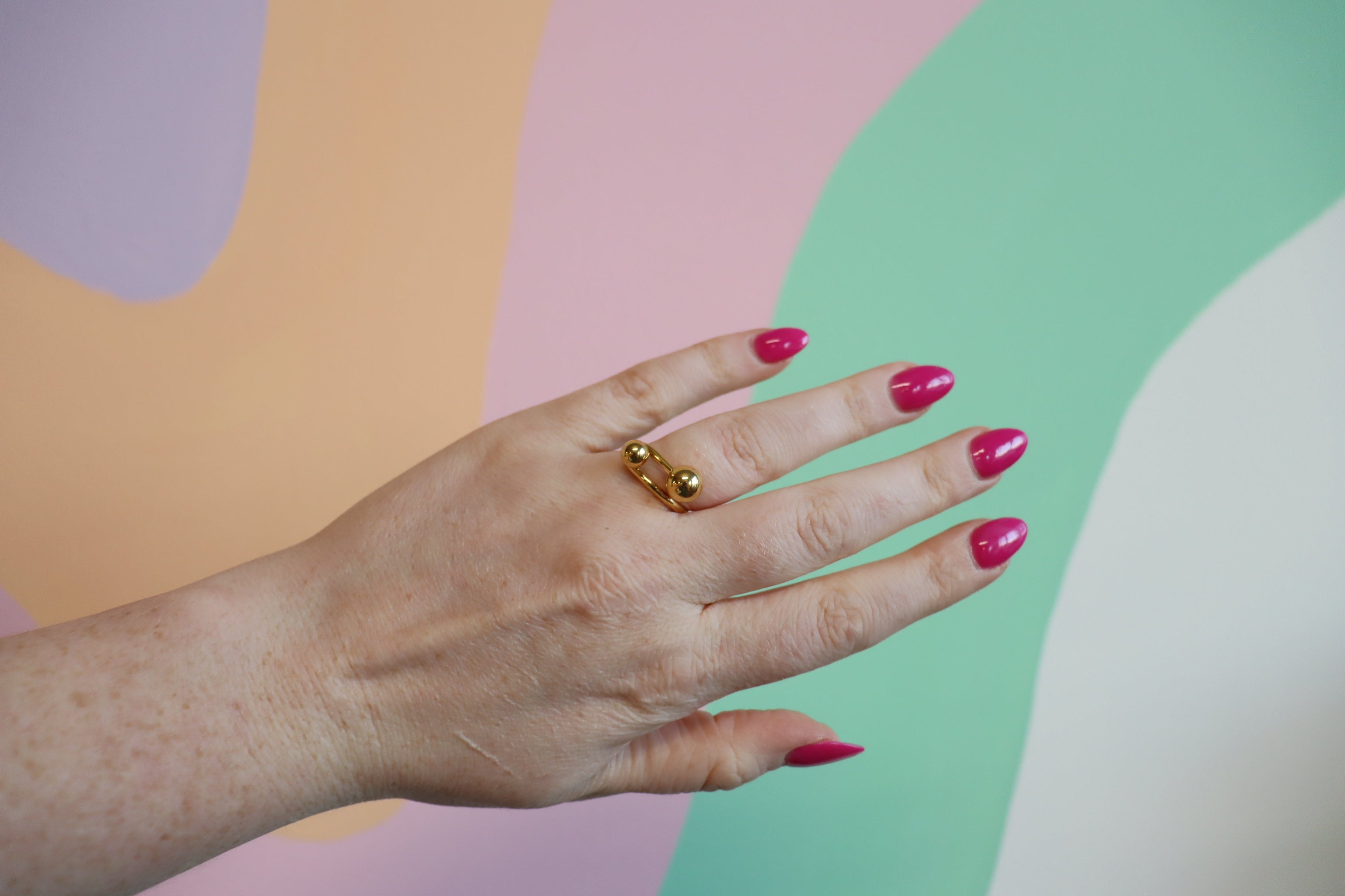 Twister Ball Titanium Ring