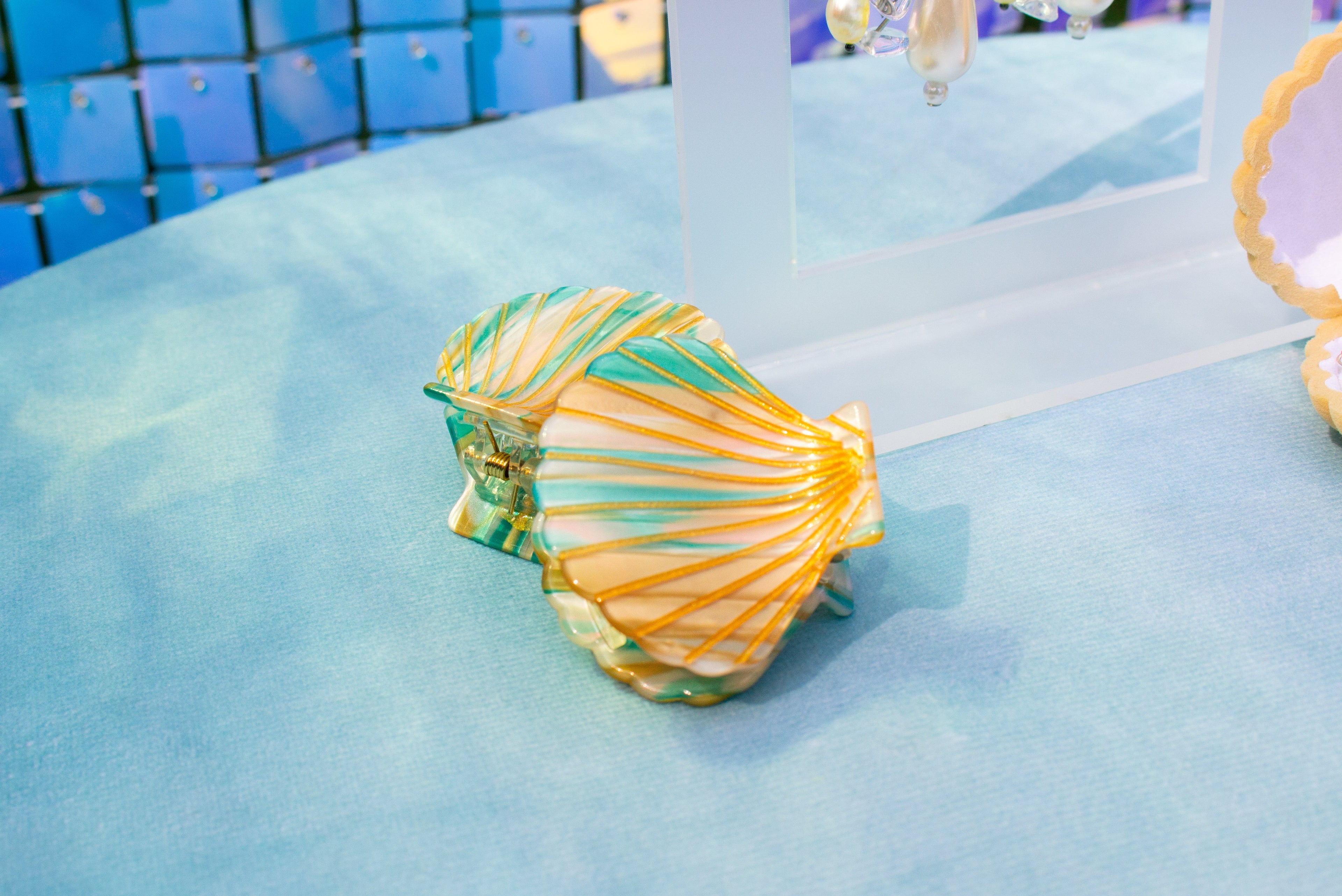 Seashell Hair Claws-2 Pack