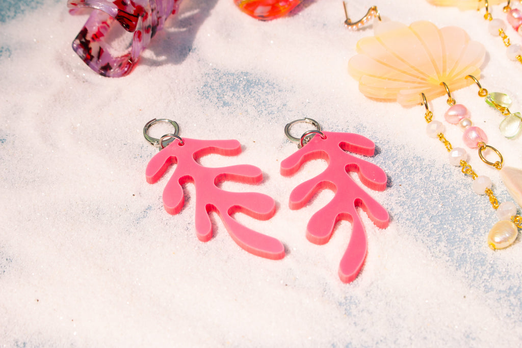 Happy as a Clam Earrings