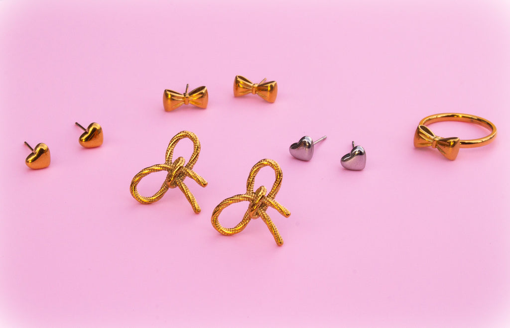 Titanium Bow Studs