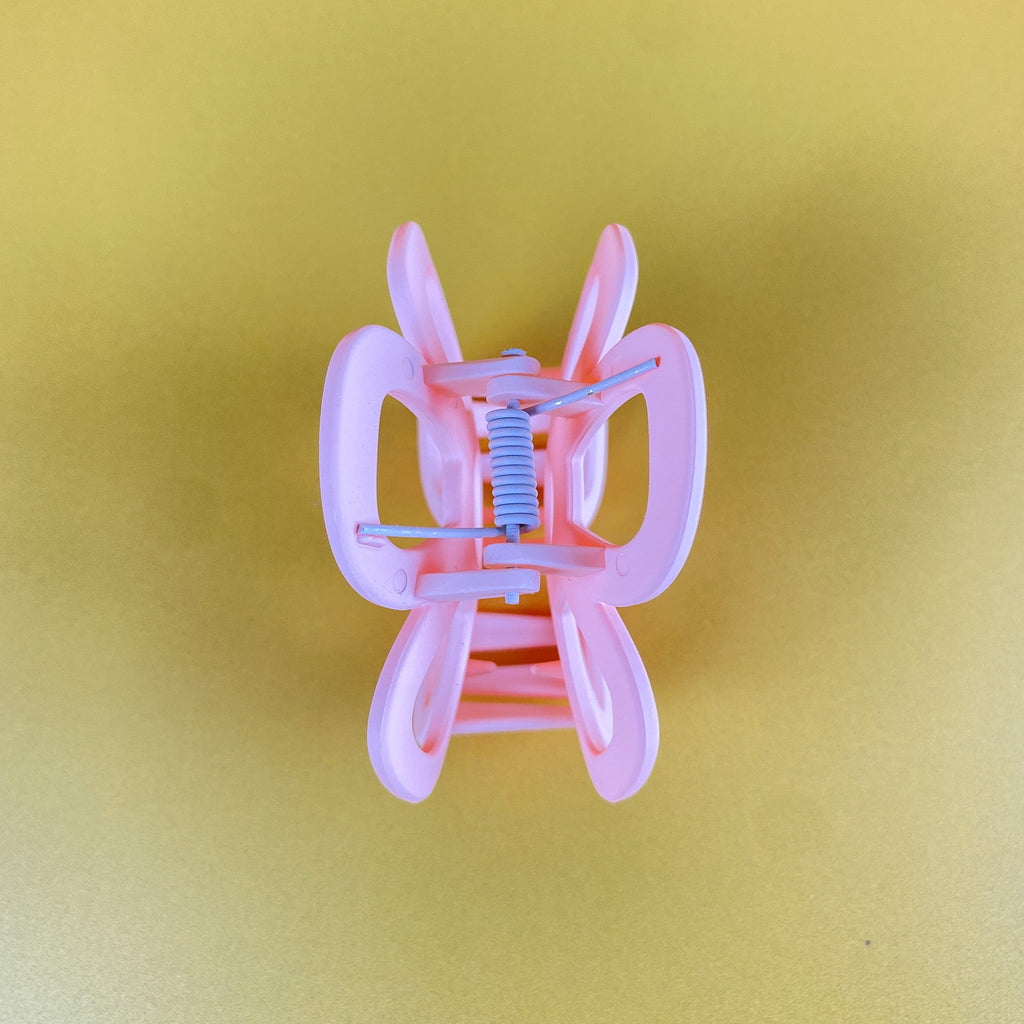 Floral Cut-Out Hair Claw