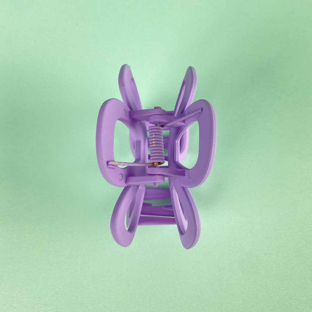 Floral Cut-Out Hair Claw