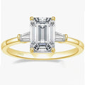 925 Silver Inlaid 3 Karat Emerald Zircon Ring