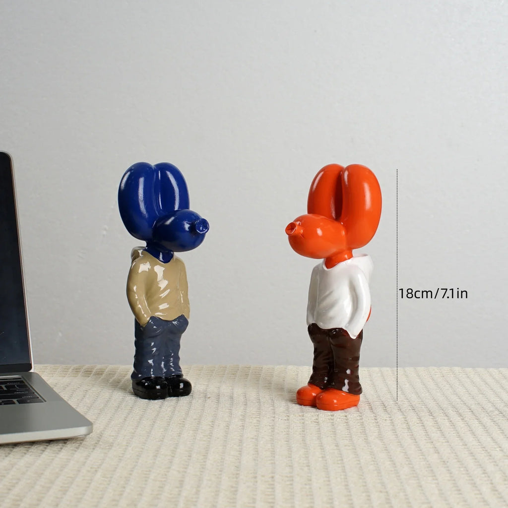 NORTHUEINS 18cm Resin Balloon Dog Sculptures Statue Street Culture Figurine Creative Animal Dolls Home Desktop Decor Accessories