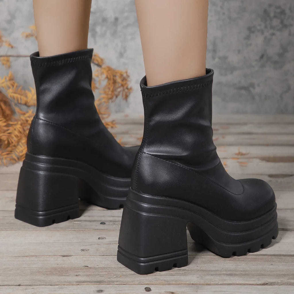 Women New Fashion Short Boots Women Sexy Leather Boot Square toe casual Zipper high heels Casual thick soled women shoes Zapatos