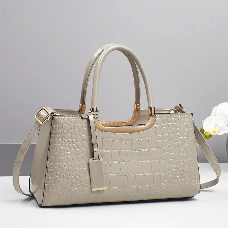 Fashion and Western Style Women's Shoulder Bag Matching Color Portable Women's Bag Bags for Women New Luxury Handbags