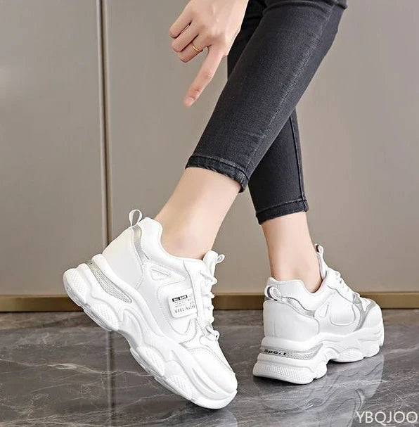 Women's Thick Soled Lightweight Sports Shoes Spring and Autumn New White Casual Women's Thick Soled Height Increasing Shoes