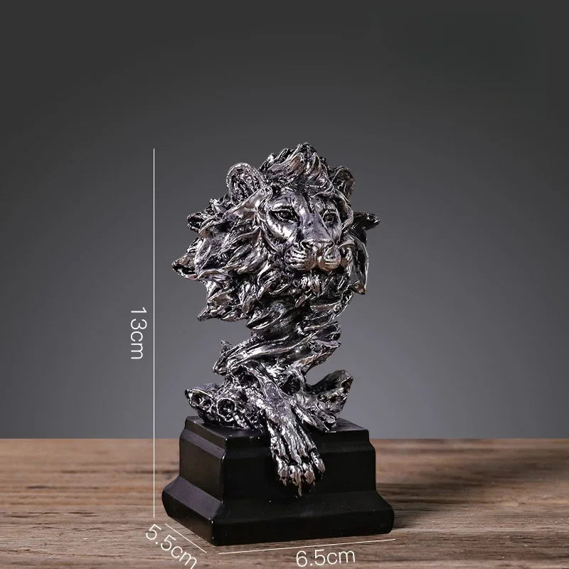 Aesthetic Lion Figure Resin Statue Nordic Vintage Lion Figurine Sculpture Luxury Decor Living Room Decoration Desk Accessories