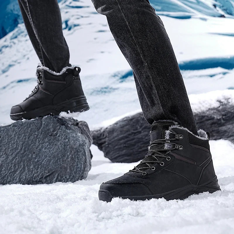 New Autumn and Winter High-Top Thick-Soled Fleece-Lined Men's Snow Boots, Outdoor Hiking Shoes, Hunting Boots, Hiking Boots