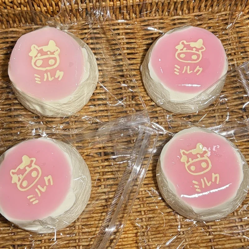 Kawaii Milk Cow Squishy Toy Soft Silicone Stress Relief Slow Rising Squeeze Toys Cute Pink Sensory Fidget Toys for anti-Anxiety