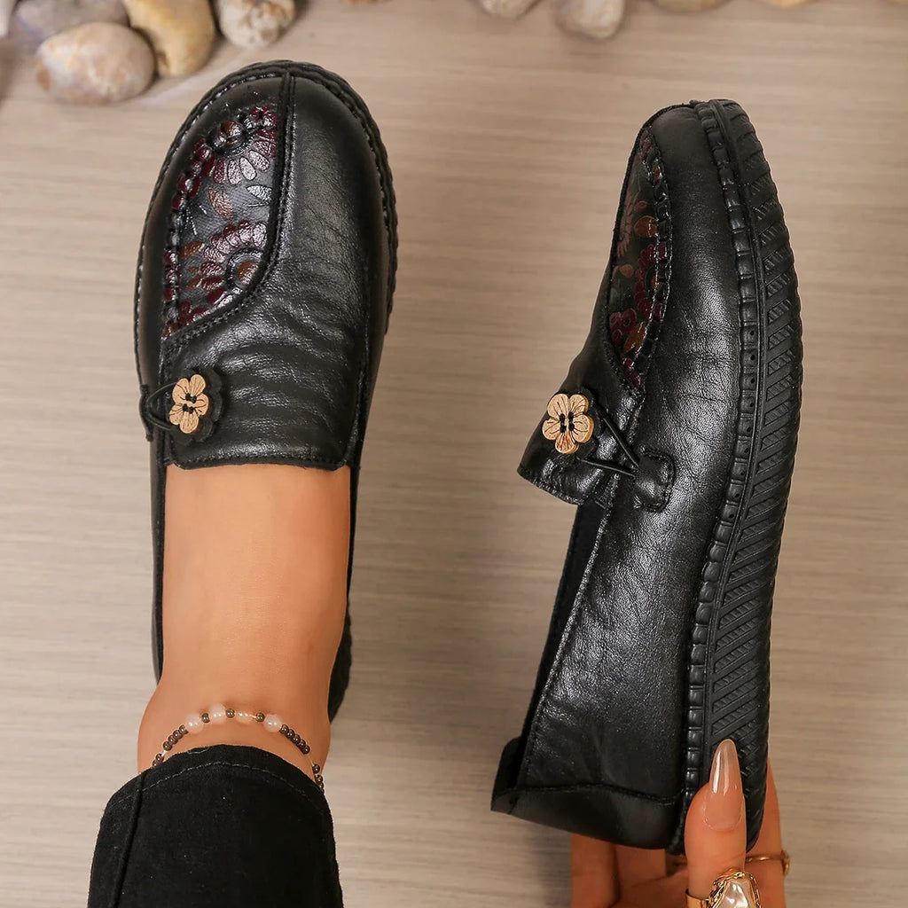 Comfortable Mom Shoes with Flower Ornament, Breathable Soft Sole Loafers, Casual Daily Shoes for Seniors