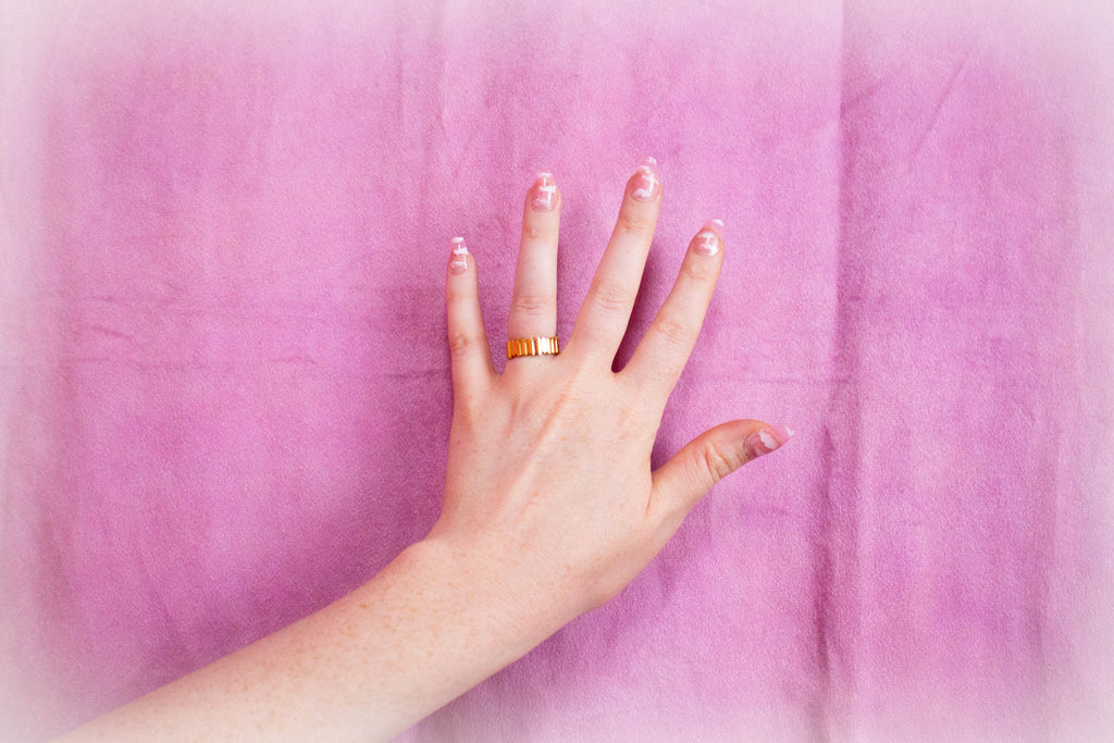 Bouncing Bars Titanium Ring