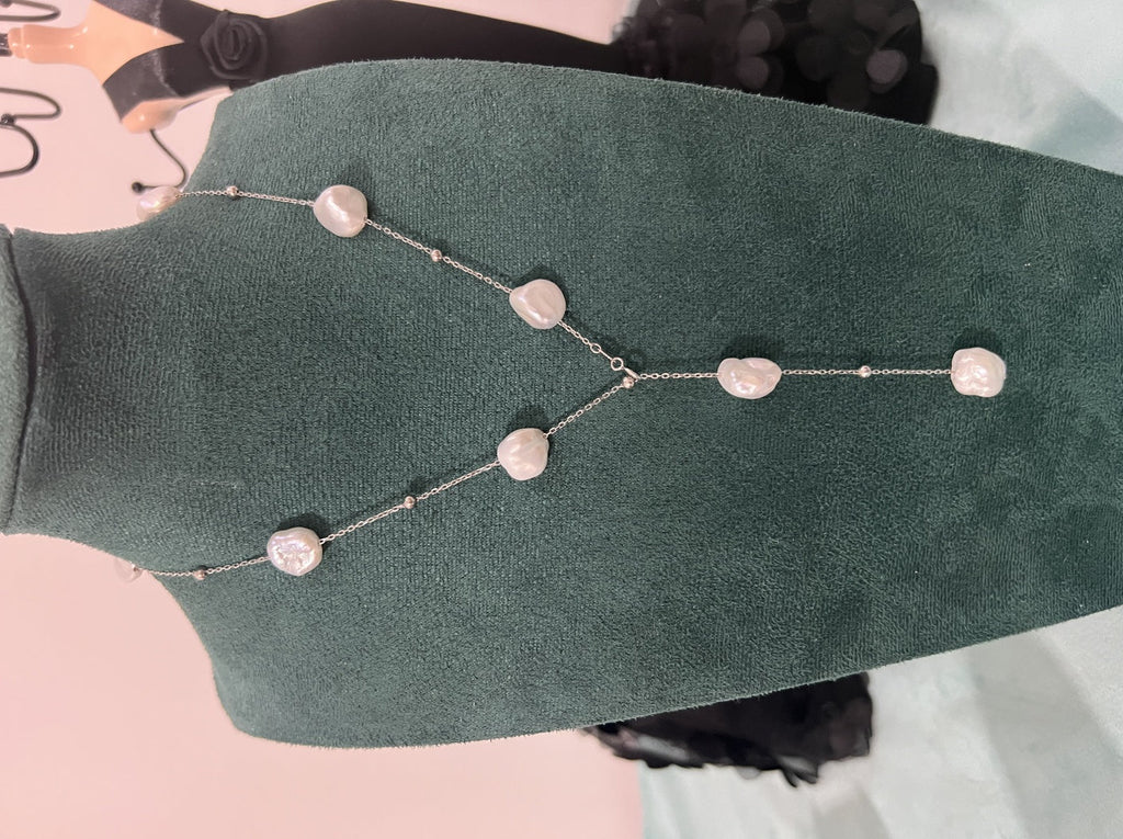 Natural Freshwater Pearl Gypsophila Necklace