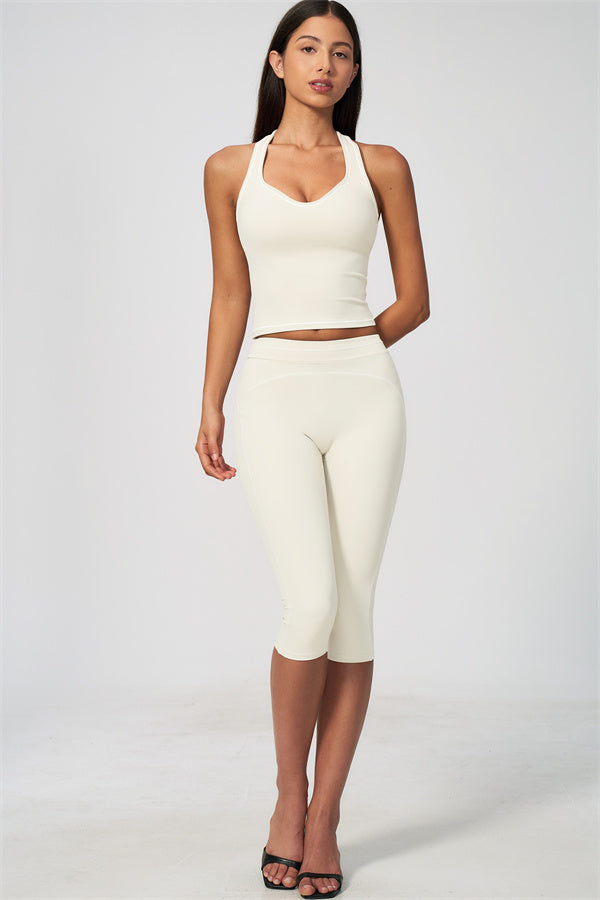 The Amara Capri Leggings