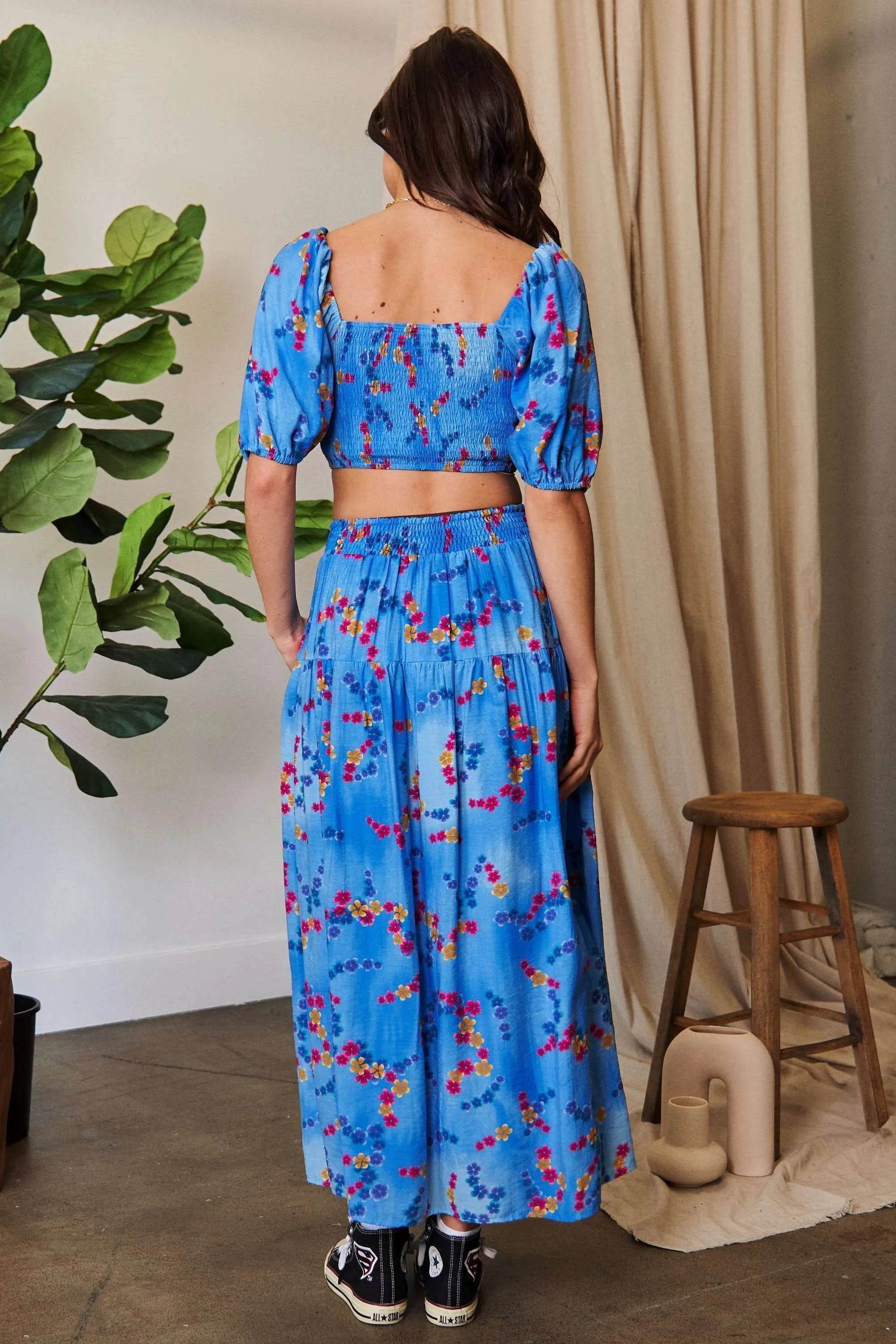 Davi & Dani Printed Smocking Waistband Ruffled Maxi Skirt
