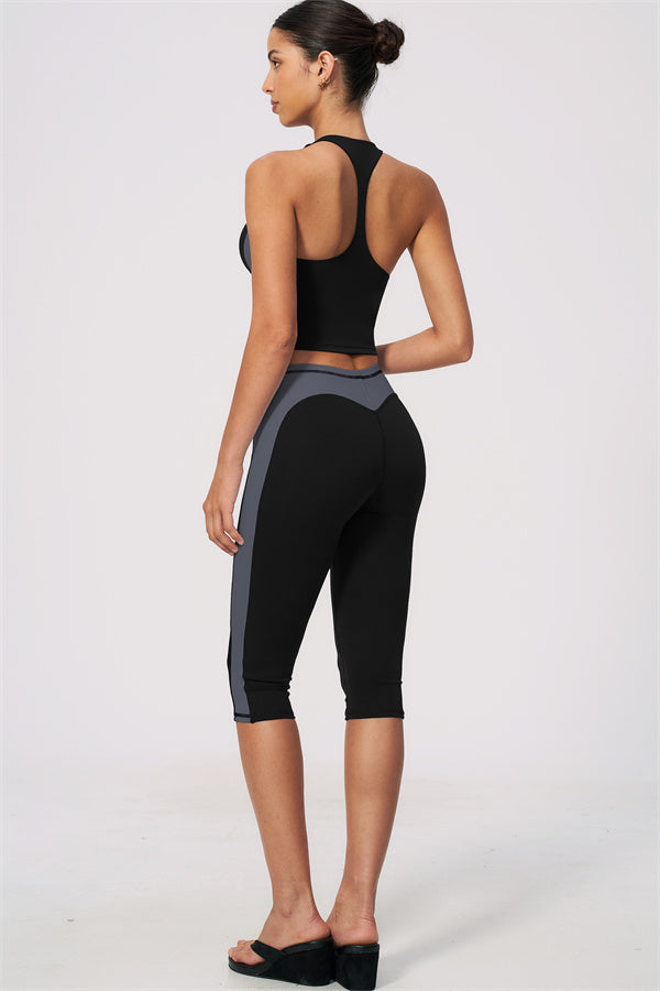 The Sandstone Capri Leggings