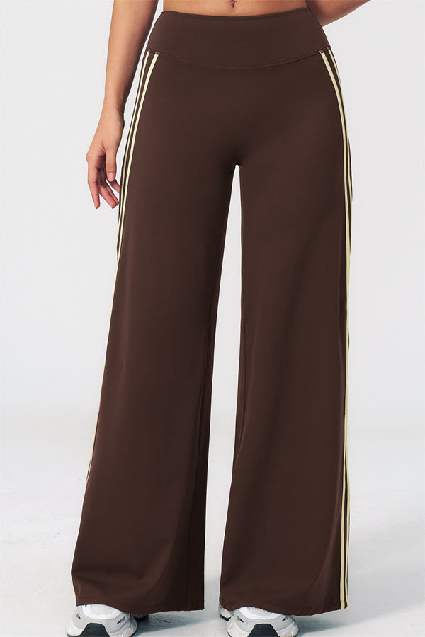 The Evoke Straight Leg Pants