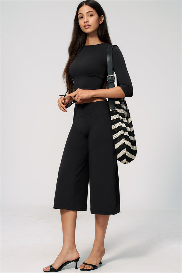 The Natalia Half-Sleeve Top
