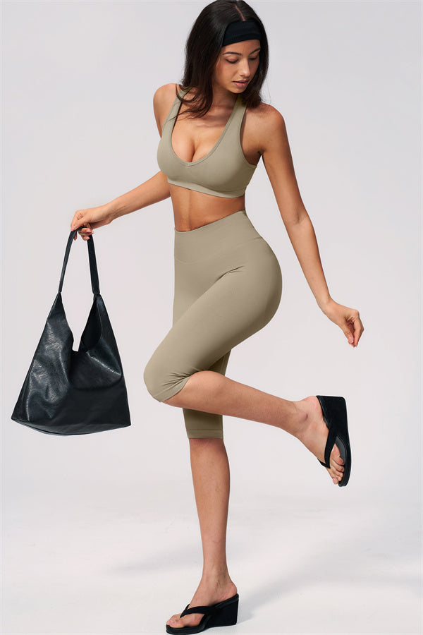 The Allure Capri Leggings