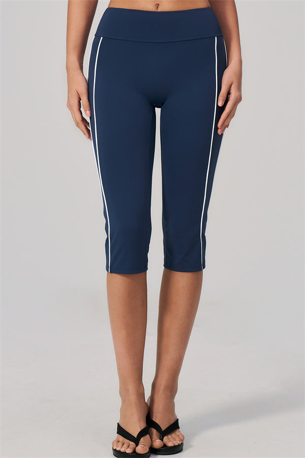 The Breathe Sports Bra Capri Leggings 2-Piece Set