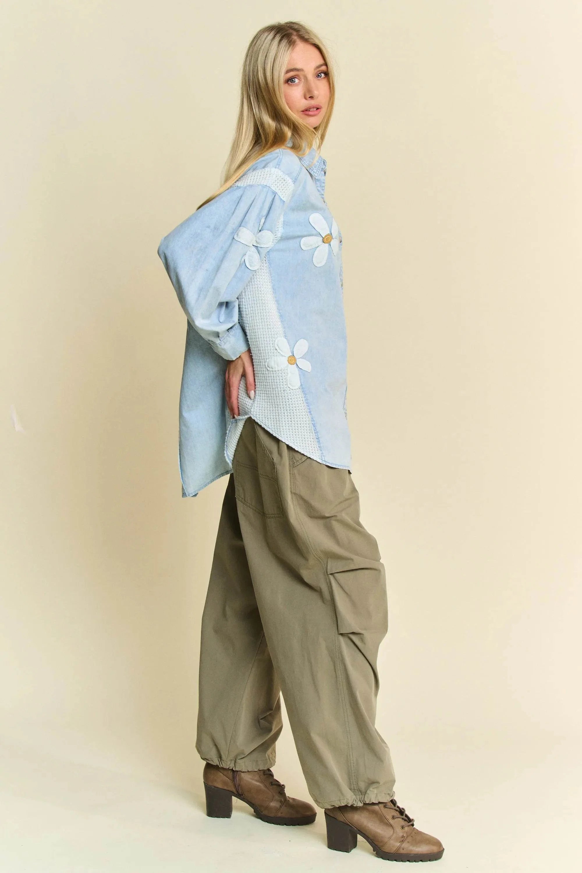 Davi & Dani Lightweight Washed Daisy Patch Waffle Knit Shirt