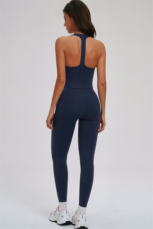The Svelte Tank Top Leggings 2-Piece Set