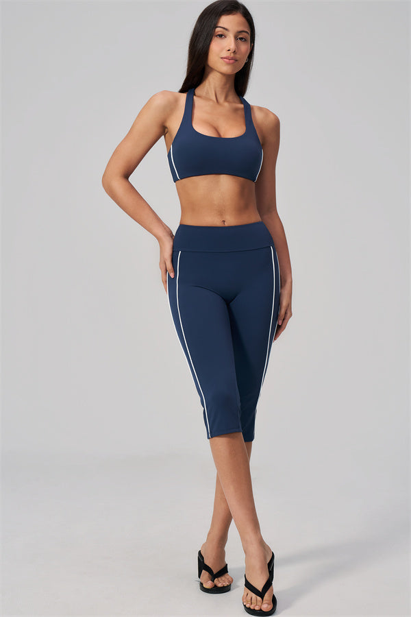 The Breathe Sports Bra Capri Leggings 2-Piece Set