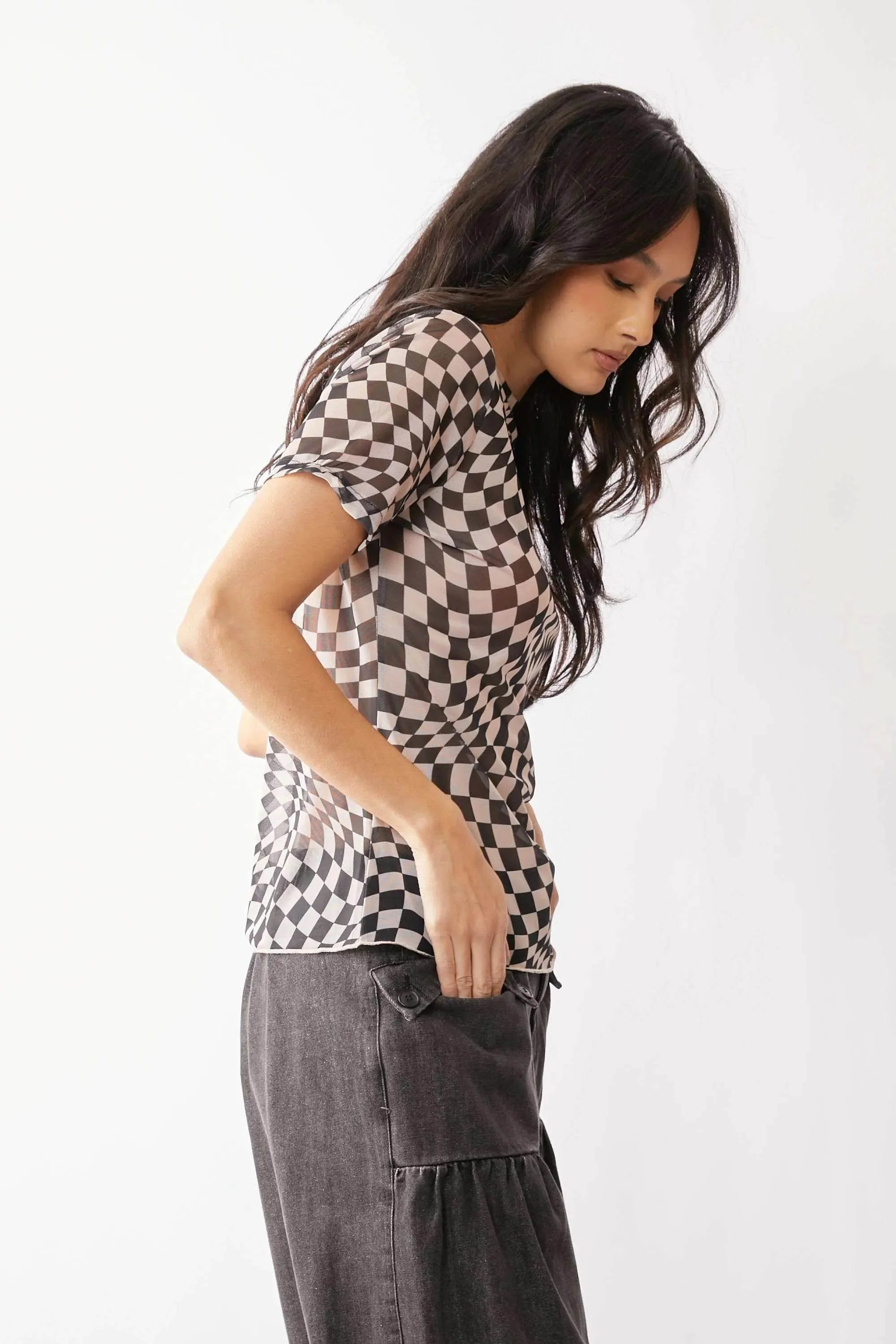 Davi & Dani Checker Board Printed Mesh Short Sleeve Top