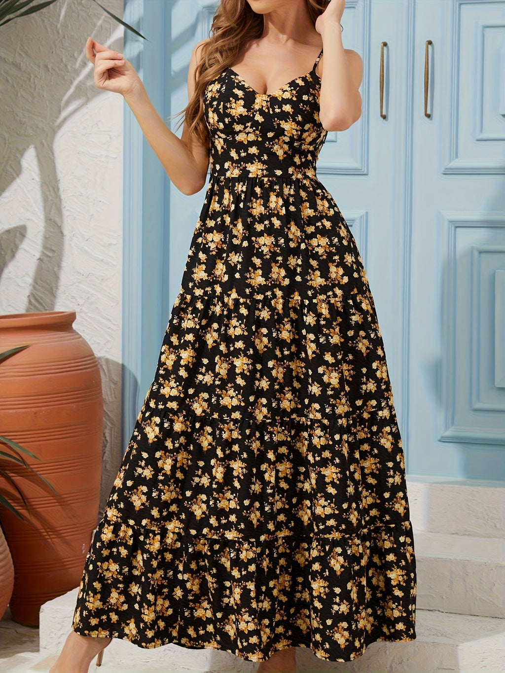 Women’s Floral Backless Maxi Dress – Strappy Dress with Bow & Flowy Skirt