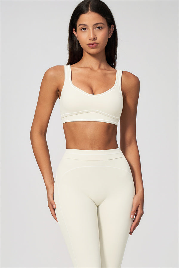The Amara Capri Leggings