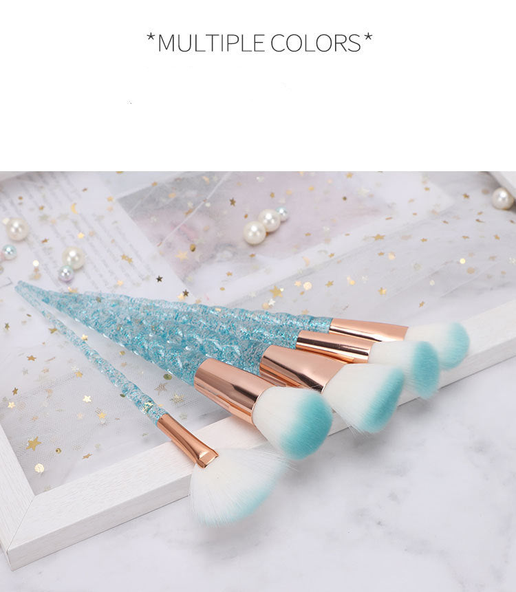 Spiral Red And Black Hair Makeup Brush
