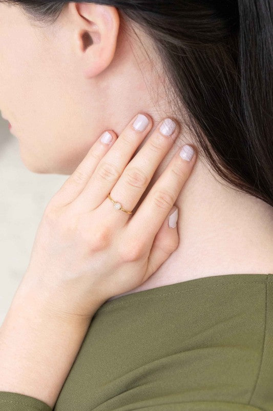 Simple Stone Ring | White
