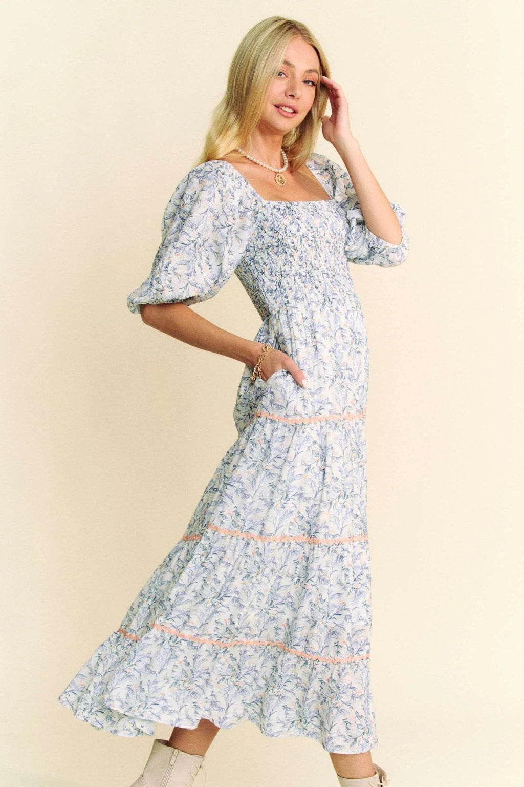 Davi & Dani Contrast Ric Smocking Bodice Tiered Midi Dress