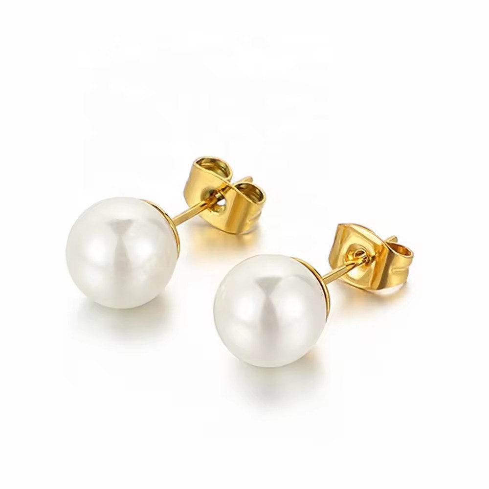 Free S925 Sterling Silver Needle Natural Freshwater Pearl Ear Studs